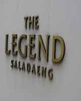                สาทร  เดอะ รีเจ้นด์ ศาลาแดง คอนโดมิเนียม   The Legend Saladaeng