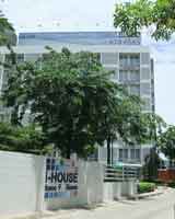                 พระราม9 ไอ-เฮาส์ พระราม9-เอกมัย คอนโดมิเนียม  I-House Rama IX-Ekamai condominium